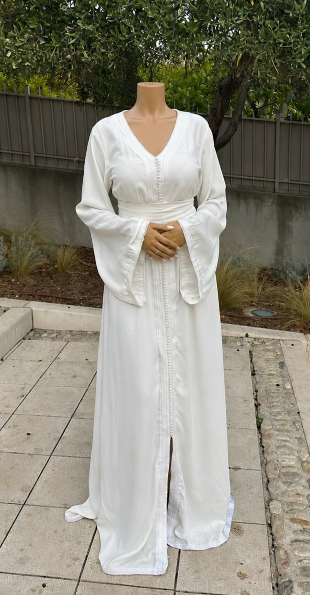 Caftan S03 blanc - caftan simple location La Seyne-sur-Mer Toulon