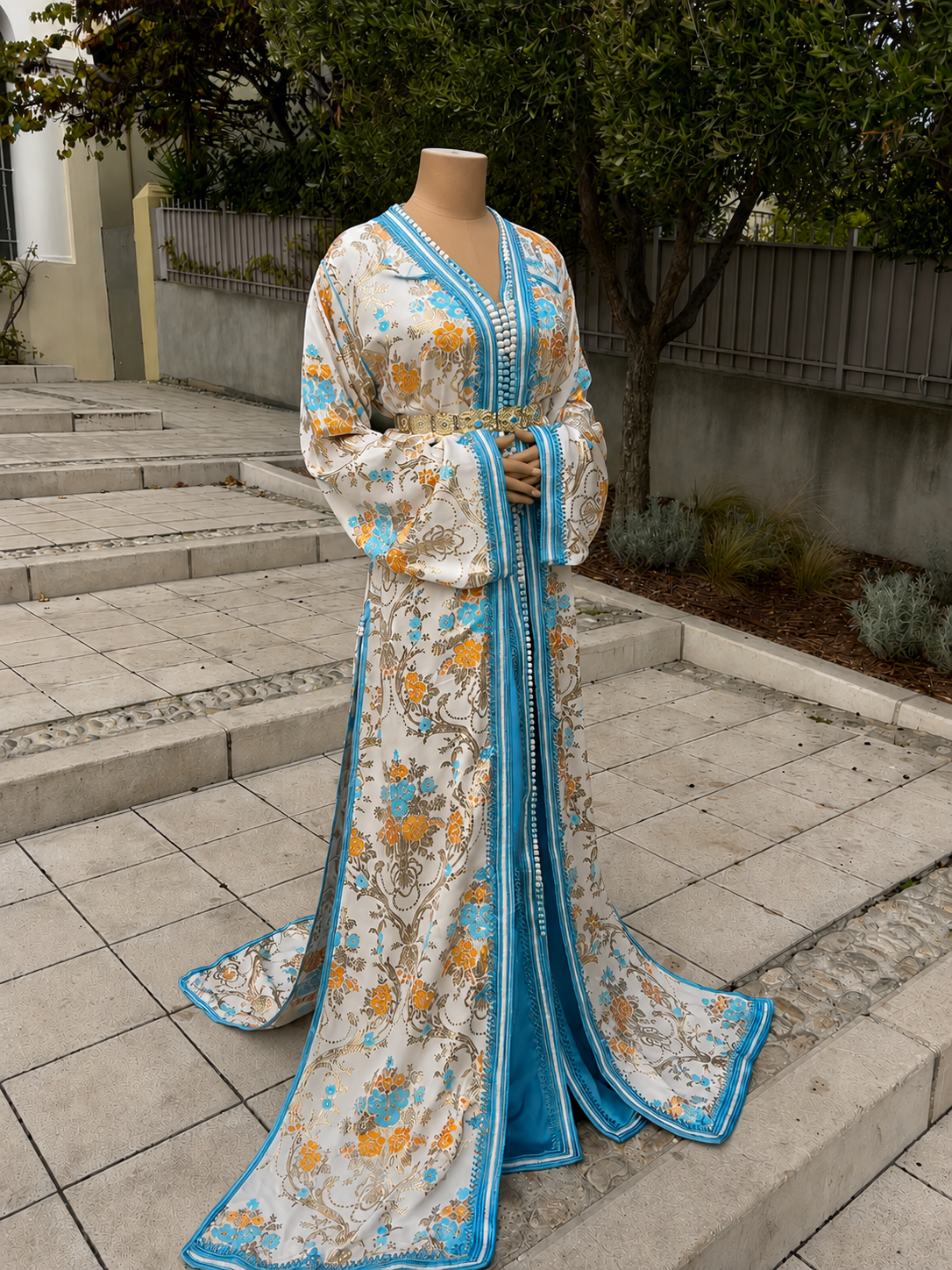 Caftan T06 blanc - caftan 2 pièces location La Seyne-sur-Mer Toulon