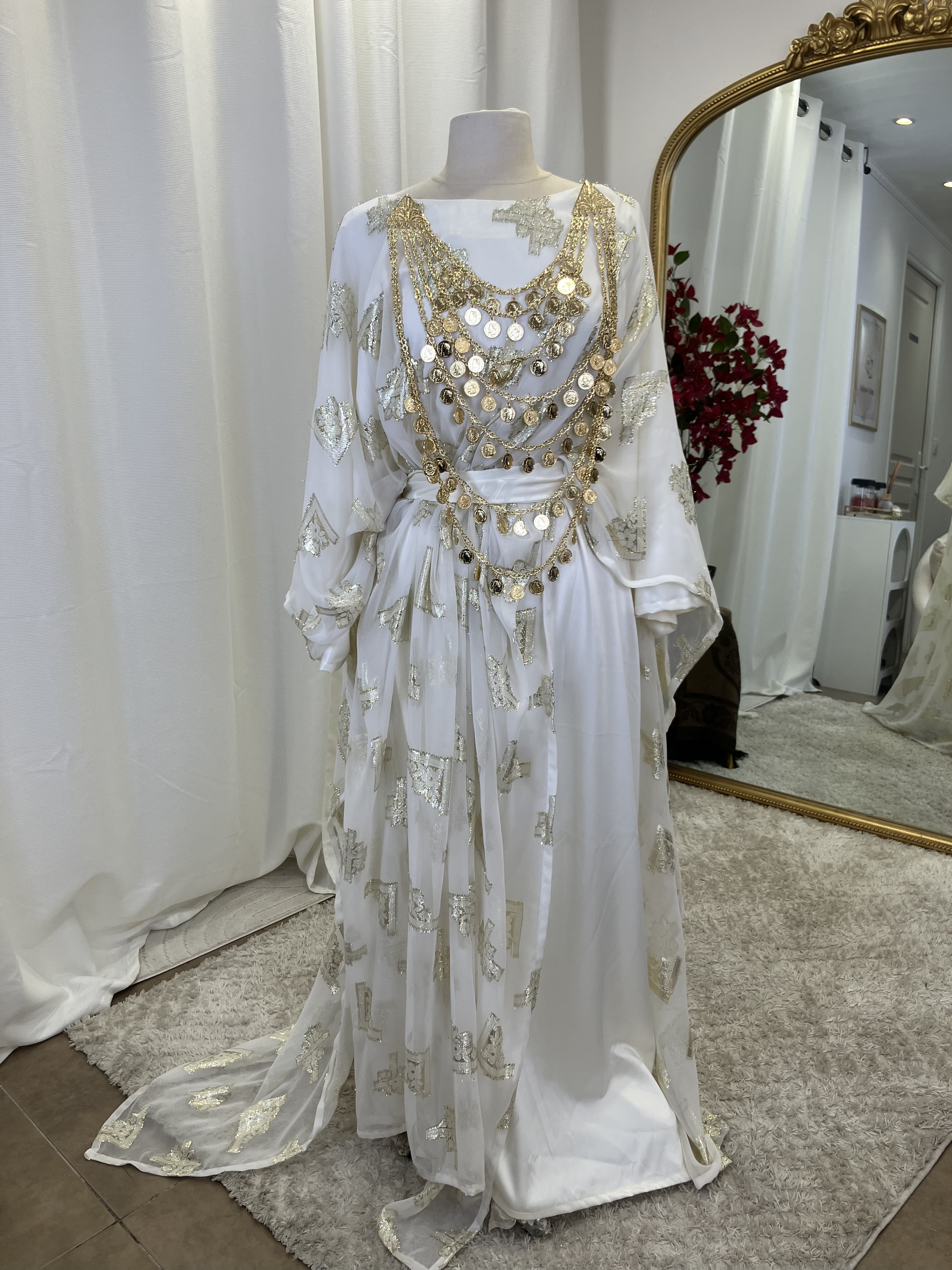 Assya Blanche photo 1